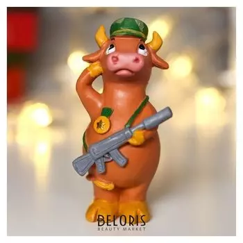 Сувенир полистоун "Бык военный - наша служба и опасна и трудна"