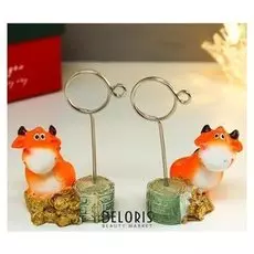 Сувенир полистоун держатель для визиток "Бычок с монетами" 8х4х4,5 см