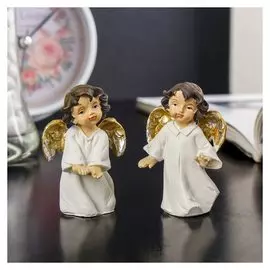 Сувенир полистоун "Маленький ангел в бежевом платье" 6х4х2 см