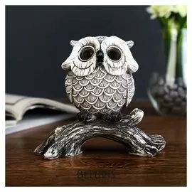 Сувенир полистоун "Маленький филин с большими глазами на дереве" 15х9,5х5,5 см