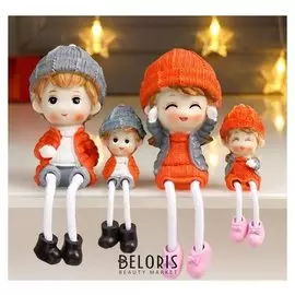 Сувенир полистоун "Малыши в рыжих пуховиках" набор 4 шт 11х3,5х4 19х5,5х5,5 см