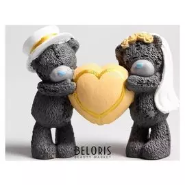 Сувенир полистоун "Медвежата Me To You свадебные с большим сердцем" 8х10 см