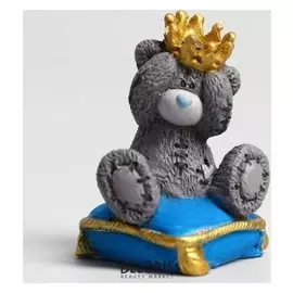 Сувенир полистоун "Медвежонок Me To You на подушке - маленький принц" 4,5 см