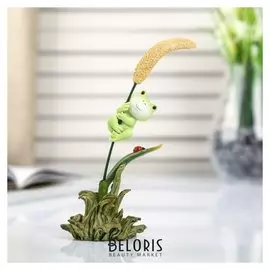 Сувенир полистоун миниатюра "Лягушонок на камыше" 15,7х5,1х7,5 см