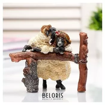 Сувенир полистоун миниатюра "Свидание овец" 9,5х6х12 см