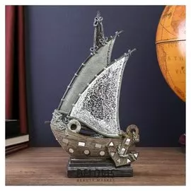 Сувенир полистоун "Парусник с зеркальной мозаикой и вставками" 32,5х18,5х6,3 см