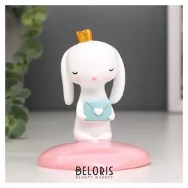 Сувенир полистоун подставка "Белая зайка в короне, с письмом" 10,5х8х8,5 см