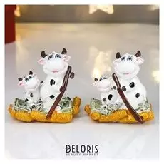 Сувенир полистоун "Пятнистый бычок с малышом на денежном плоту" 7,5х8,5х4,5 см