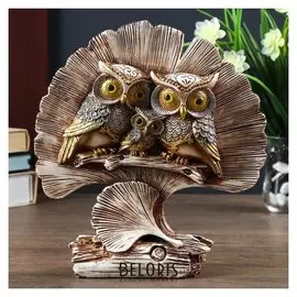 Сувенир полистоун "Семейство белых филинов с опахалом" 25х6х21,5 см