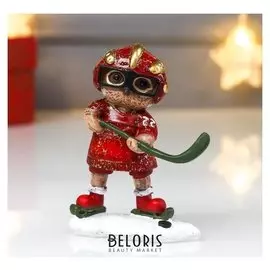 Сувенир полистоун "Совёнок-хоккеист" красный с зелёным 9,5х6,8х3,5 см