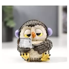 Сувенир полистоун "Совушка в наушниках и с ноутбуком" 8,7х9х8,5 см
