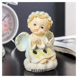 Сувенир полистоун свет "Ангел в цветочном венке и резном платье и голубь" 11,8х8,5х7,2см