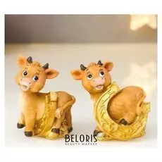 Сувенир полистоун "Телёнок яшка с золотой подковой" 6х3х6 см