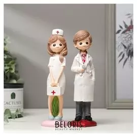 Сувенир полистоун "Врач и медсестра" набор 2 шт 19,5х4,3х5,7 см
