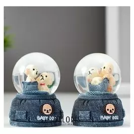 Сувенир полистоун водяной шар свет "Щенята" D=4,5 см 7х4,7х4,7 см