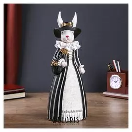 Сувенир полистоун "Зайка-придворная дама с корзинкой" 35х13,5х10,5 см