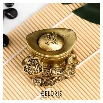 Сувенир полистоун "Золотой слиток с жезлом Жуи" 4х6х4,8 см