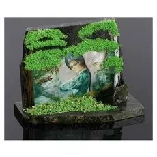 Сувенир-скол "Царица", змеевик, каменная крошка