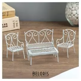 Сувенир "Стол, скамья, 2стула"стол 4х8х6,5 см,скамья 6,5х4х4,2см,стул 8х3,5х4,3 см н-р 4 шт