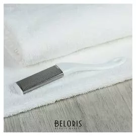 Тёрка для ног с крупной перфорацией, 18,5 см, цвет белый, Rb-09