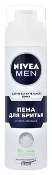 Успокаивающая пена для бритья для чувствительной кожи