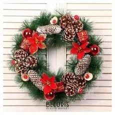 Венок новогодний D-40 см "Снежные шишечки с грибочками"