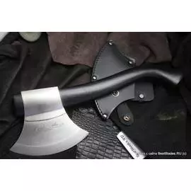 Топор Trekking Axe Sassafrass 682 черная рукоять