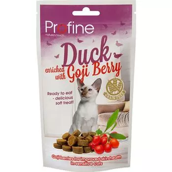 Лакомство для кошек PROFINE беззерновое с уткой и ягодами годжи 50г