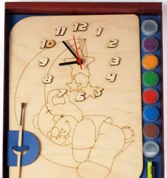 Часы с циферблатом под роспись. Мишутка