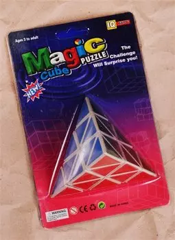 Головоломка Пирамида голограмма (10см) (блистер)