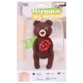 Игрушка из шерсти "Медвежонок с ягодами"