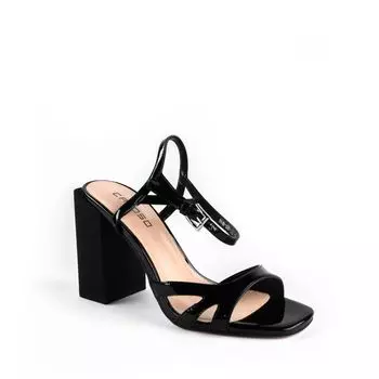 Черные лаковые босоножки Calipso