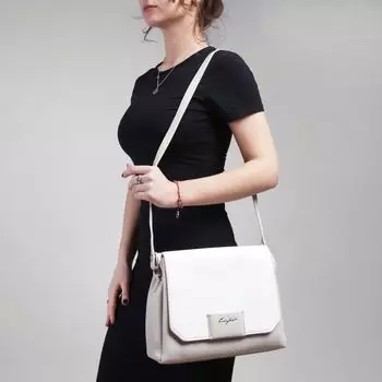 Белая сумка из эко-кожи Calipso