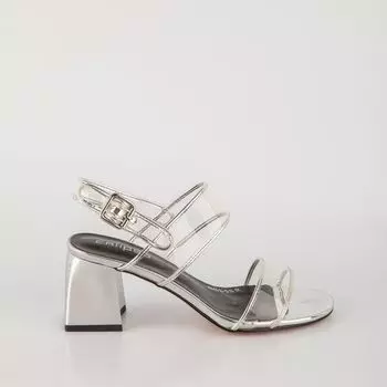 Серебристые лаковые босоножки Calipso