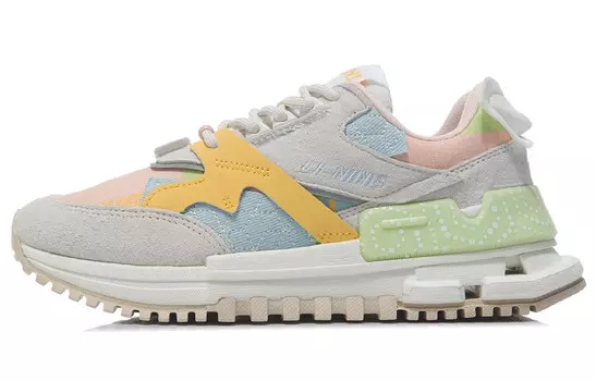 001 Кроссовки женские низкие Cloud White / Milk Orange Yellow Lining