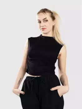 12131А Футболка 24 Colours, черный