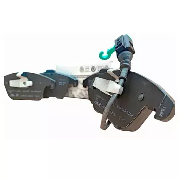 1 комплект тормозных PAD KIT, DISC BRAKE 5N0698151D VAG