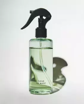 (200 мл) спрей-диффузор с цветком мускуса Zara Home, желтый