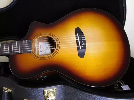 2023 Breedlove Solo Pro Concert Edgeburst Nylon CE Cedar/Mahogany Совершенно новый официальный дилер! Solo Pro Series Nylon CE