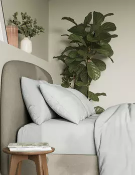 2 наволочки из чистого хлопка плотностью 180 нитей Marks & Spencer