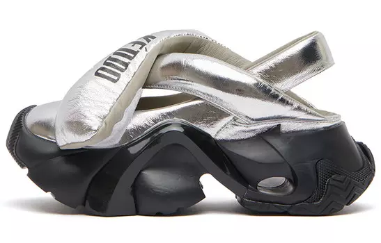 3.0 Пляжные сандалии женские серебристые Keddo