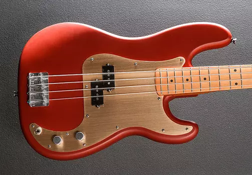 40th Anniversary Precision Bass Vintage Edition - Satin Dakota Red Squier 40th Anniversary Precision Bass Edition -