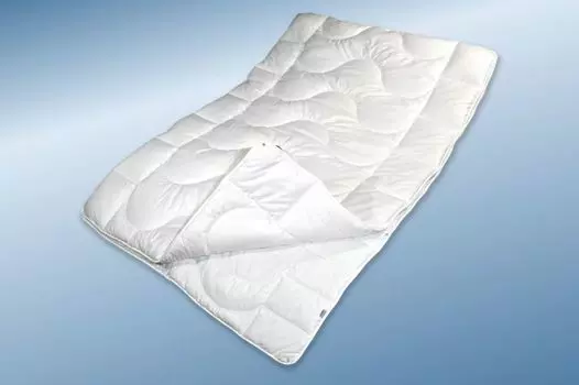 4-сезонное пуховое одеяло размером 155x220 XXL, которое можно стирать и сушить в стиральной машине GARANTA