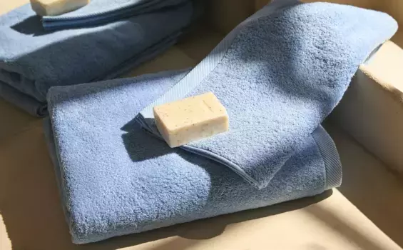 (500 гxм) простое хлопковое махровое полотенце Zara Home, синий