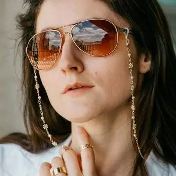 70 см Белый солнечный цветок Дейзи Солнцезащитные очки для чтения Ремешок для очков Держатель на жемчужной цепочке The Colourful Aura, золото