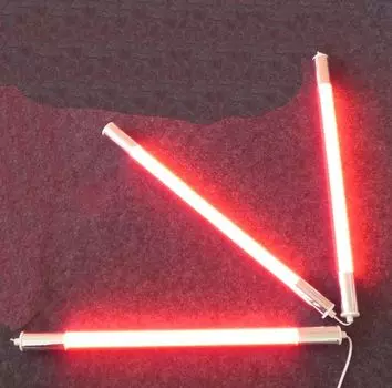 9229 Светодиодный стержень DEL 3 стержня по 9 Вт, красный, 65 см Xenon