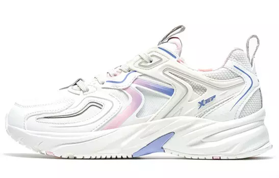 Абсолютная пыль 1.0 Кроссовки для жизни женские с низким верхом Sail белые Xtep