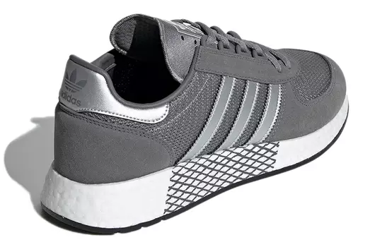 Adidas originals Кроссовки унисекс