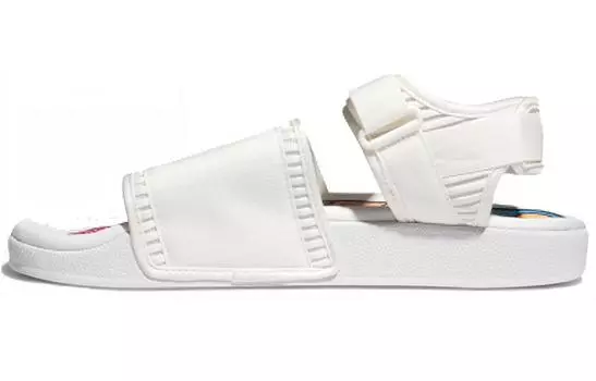 Adidas originals Пляжные сандалии Adilette унисекс