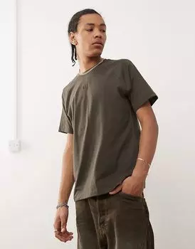 adidas Originals – Premium Essentials – Футболка цвета хаки